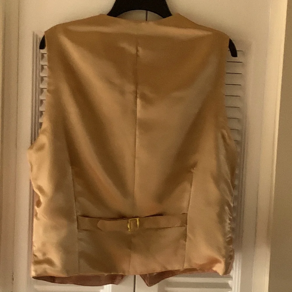 NEW Qindiao turn fur leather man vests. - Picture 5 of 6